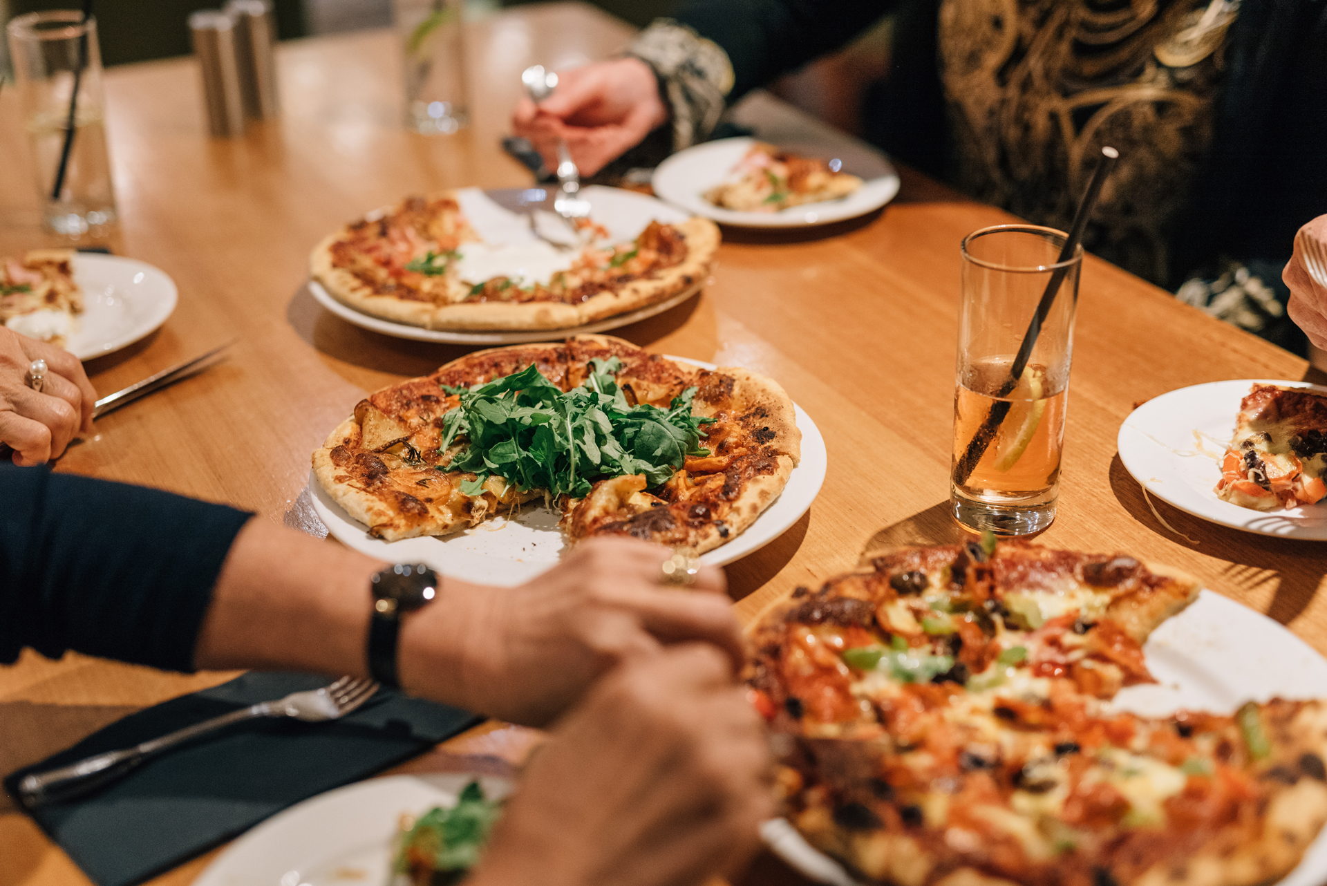 bolters-pizzeria-hero-image